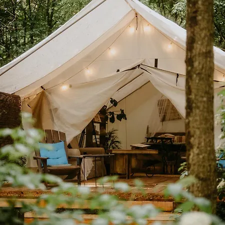 Kaluna Glamp Jungle *