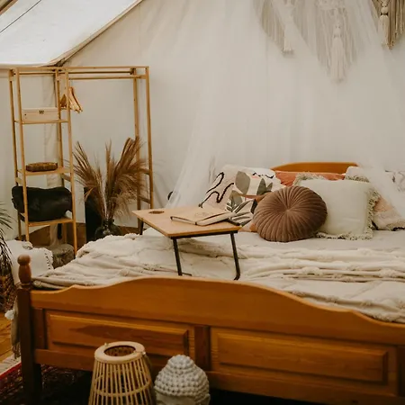 Campismo de Luxo Kaluna Glamp Jungle Swaderki