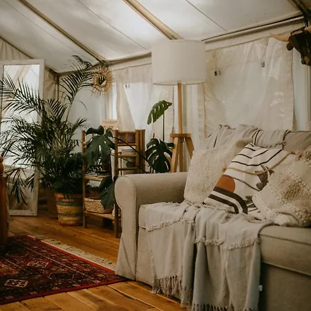 Kaluna Glamp Jungle