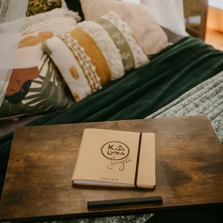 Kaluna Glamp Jungle *